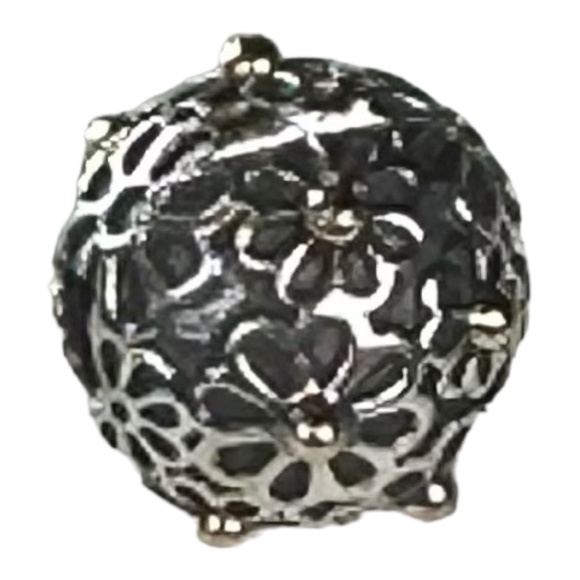 PANDORA Lazy Daisy Clip Charm 791014 - Picture 3 of 3